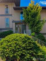 1425 Puget  in Renton
