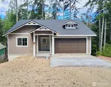 821 Olde Lyme  in Shelton