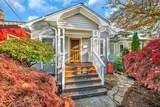 4464 Whitman  in Seattle