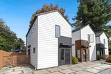820 B Rose  in Seattle