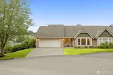 22760 SE 43rd  in Issaquah