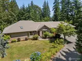 22200 Sweeney  in Maple Valley