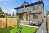 4415 14th  in Tacoma