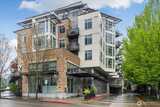 211 Kirkland  in Kirkland