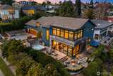 2506 Halladay  in Seattle
