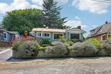 5017 Grayson  in Seattle
