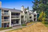 9494 Redmond Woodinville  in Redmond