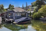2822 Boyer  in Seattle