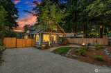 10733 Interlake  in Seattle