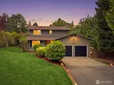 15919 82nd  in Kenmore
