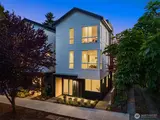 823 B 17th  in Seattle