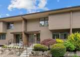 10751 Glen Acres  in Seattle