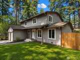 8430 45th  in Mercer Island