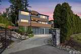 11262 34th St  in Bellevue
