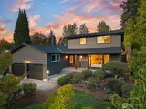 11516 Bartlett  in Seattle