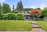 32 Cascade Key  in Bellevue