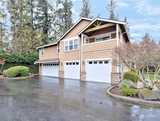21900 242nd  in Maple Valley