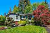 8910 195th  in Bothell