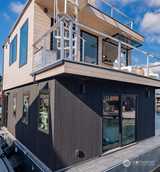 2309 Northlake  in Seattle