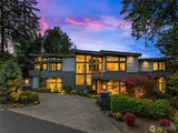 2659 90th Ave NE  in Clyde Hill