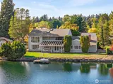1350 85th  in Clyde Hill
