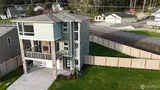 9513 38th  in Edgewood