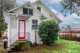 2209 Roanoke  in Seattle