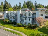 12025 60th  in Bellevue