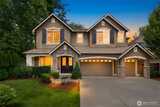 26546 Belvedere  in Sammamish