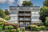 1028 Lakeview  in Seattle