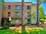 2550 Thorndyke  in Seattle