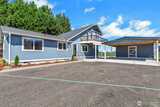 16221 75th  in Sumner