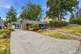 851 Pierce  in Renton