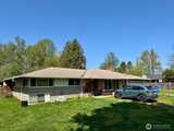 10620 Waller  in Tacoma