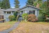 1805 Vassault  in Tacoma