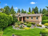 1216 88th  in Clyde Hill