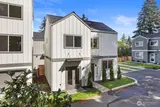 10326 B Ashworth  in Seattle