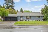 1609 Pioneer  in Puyallup