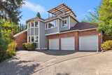 9925 5th  in Bellevue