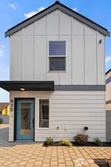 820 Sullivan  in Seattle