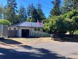 703 16th  in Shelton
