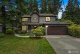 7825 140th  in Kirkland