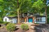 22707 142nd  in Woodinville
