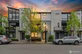 9620 Main  in Bothell