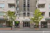 925 110th  in Bellevue