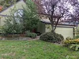 11912 211th  in Kent