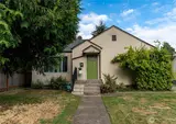 113 12th  in Puyallup
