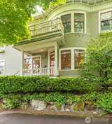 1709 Republican  in Seattle