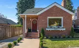 8007 Wallingford  in Seattle