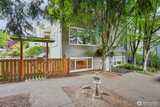 3624 Whitman  in Seattle